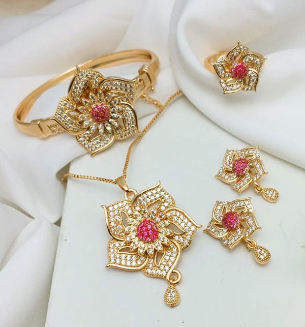 Elegant Pink Zircon Flower Jewelry Set With Chain Locket, Tops, Ring & Kara (ZV:20144)