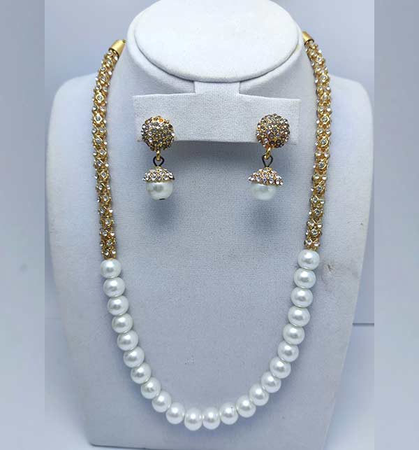 Indian Pearl Mala With Earring (ZV:8596)