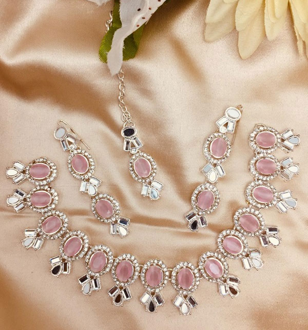 Silver Pink Zircon Necklace Party Jewelry Set with Earrings and Bindia (ZV:20279)