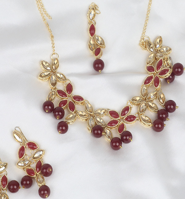 Beautiful Jewelry Set For Girls  (PS-339) Gallery Image 1