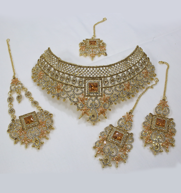 Bridal Jewelry Set With Earring & Matha Patti (PS-429) Gallery Image 1