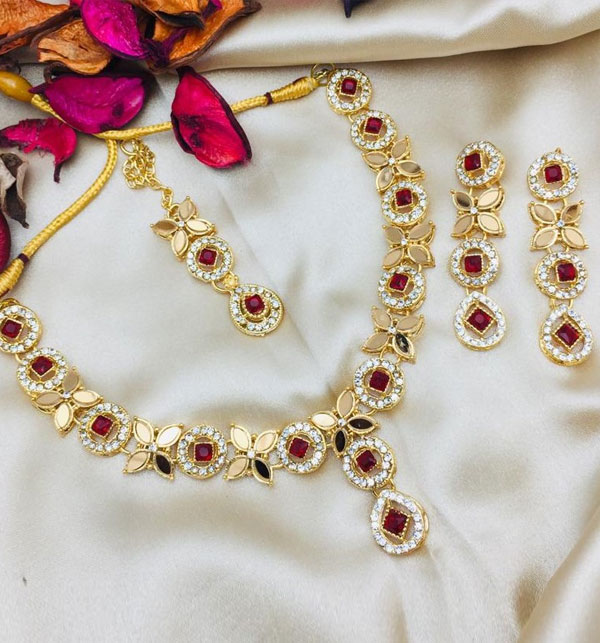 Golden Maroon Zircon Necklace Jewelry Set With Earrings (ZV:18845) Gallery Image 1