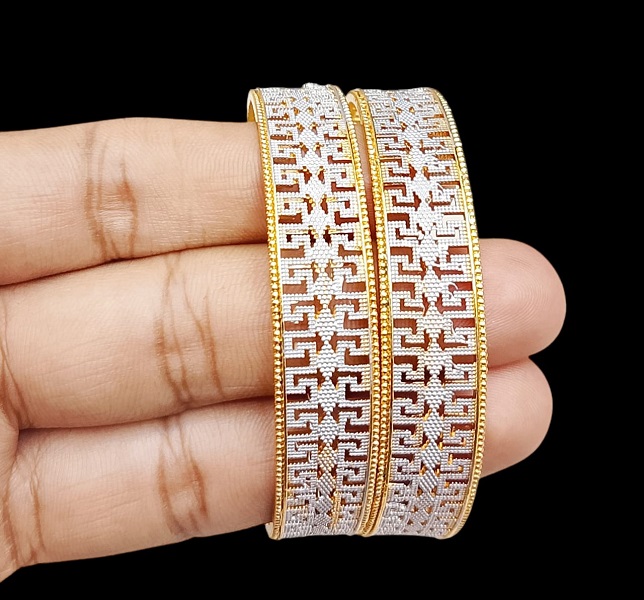 Zircon Two Toned Bangles Set (ZV:27538)