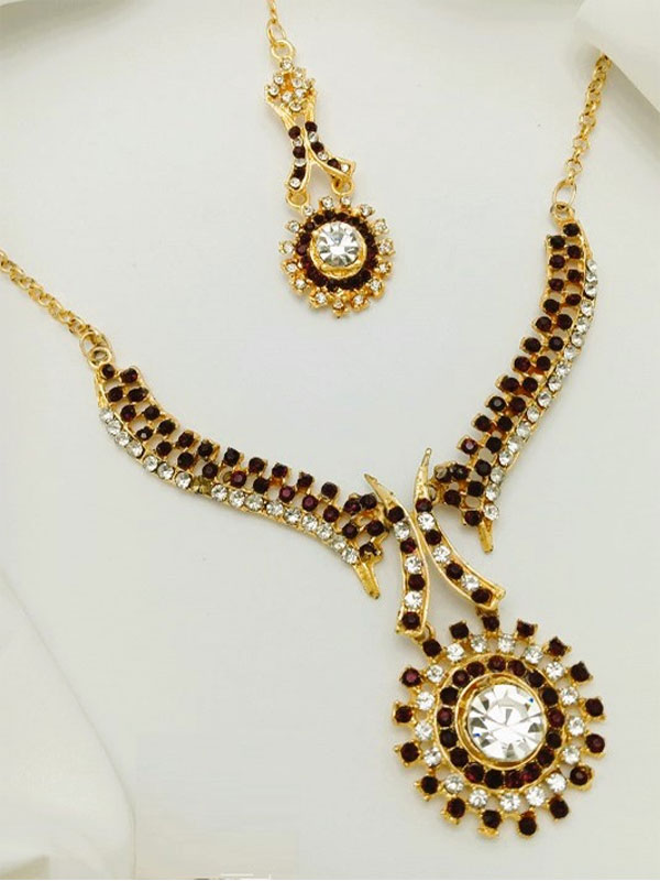 Traditional Zircon Necklace Set with Earrings & Bindia (ZV:28925)