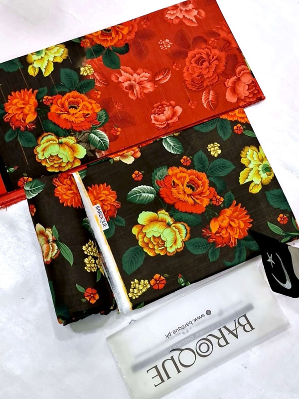 3 PCs Printed Khaddar Dress With Digital Printed Khaddar Dupatta (Unstitched) (KD-262)	