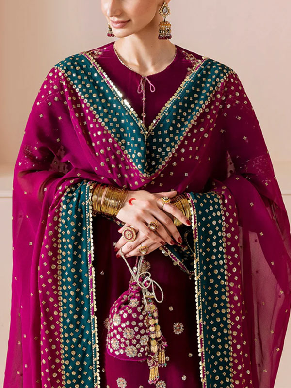 Luxury Velvet 3 PCs Embroidered Dress With Chiffon Embroidered Dupatta (Unstitched) (CHI-1023)