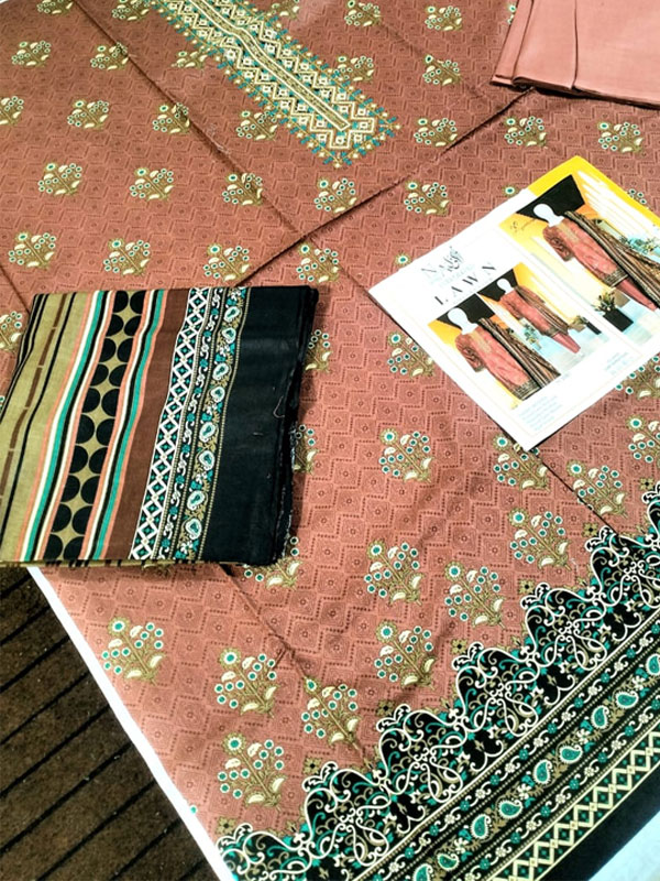 3 PCs Embroidered Lawn Dress With Printed Lawn Dupatta (Unstitched) (DRL-2331)