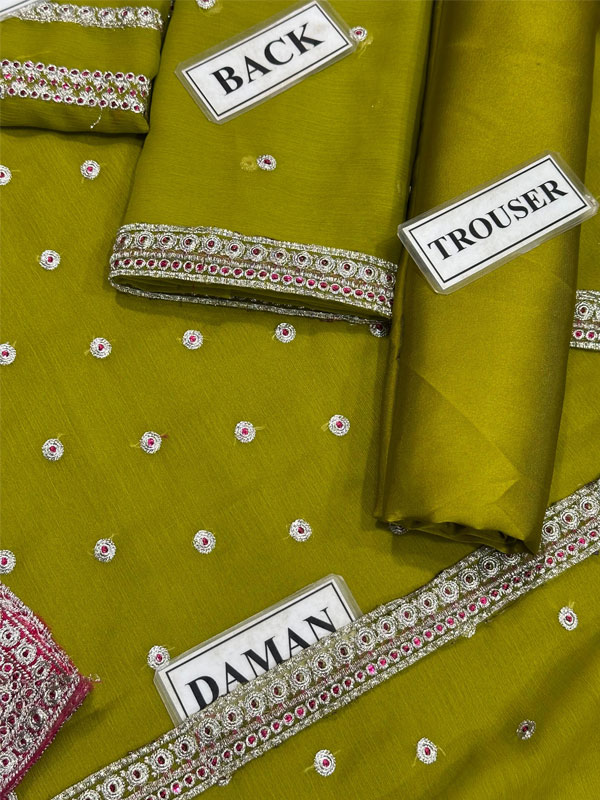   Embroidered Chiffon Party Wear Dress With 4-Sided Embroidered Chiffon Dupatta (Unstitched) (CHI-1091)