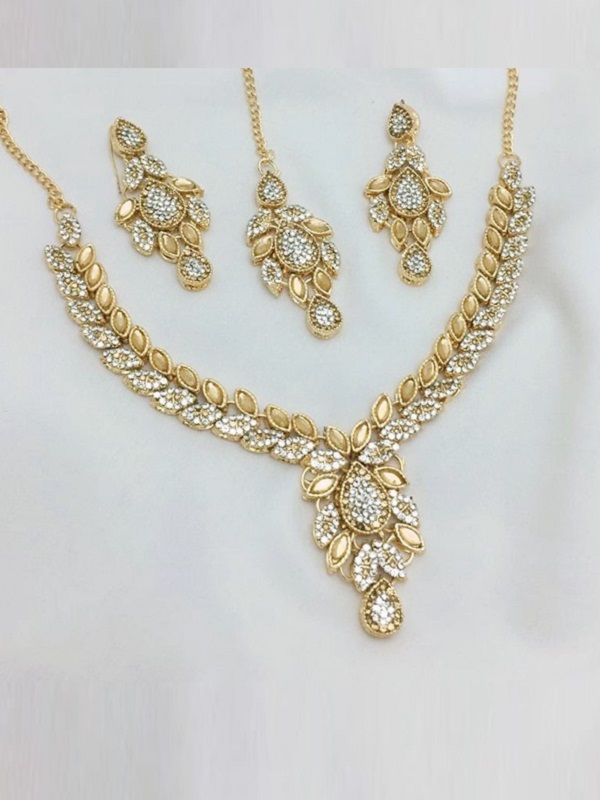 Zircon Kundan Necklace Set With Earrings and Tikka (ZV:3081)