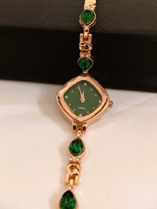 Golden Green Zircon Watch For Girls (ZV:33121)