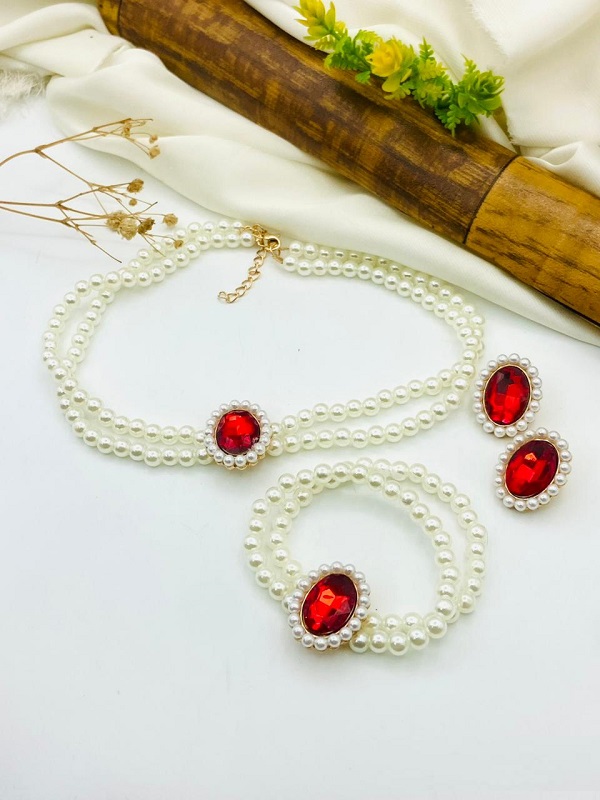 Elegant Red Pearl Choker Jewelry Set with Earrings