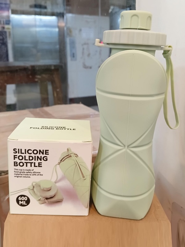 Silicone Folding Water Bottle – Collapsible, Leak-Proof & Travel-Friendly