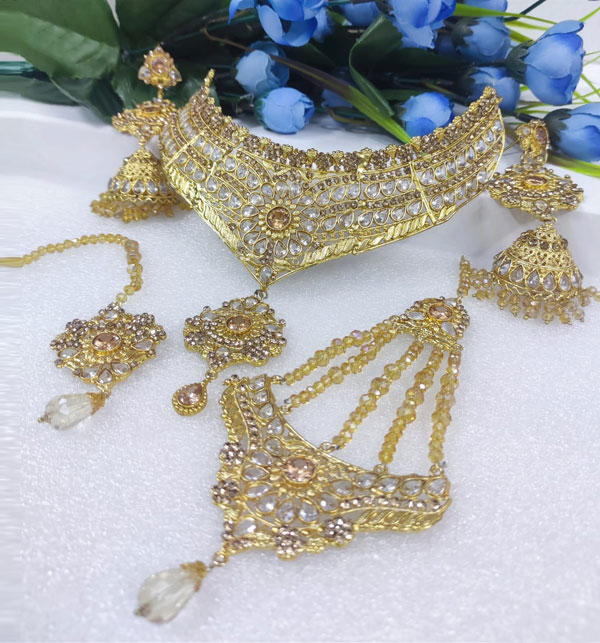 Luxury Wedding & Party Wear Combo Jewlery Set (ZV:15383) Online ...