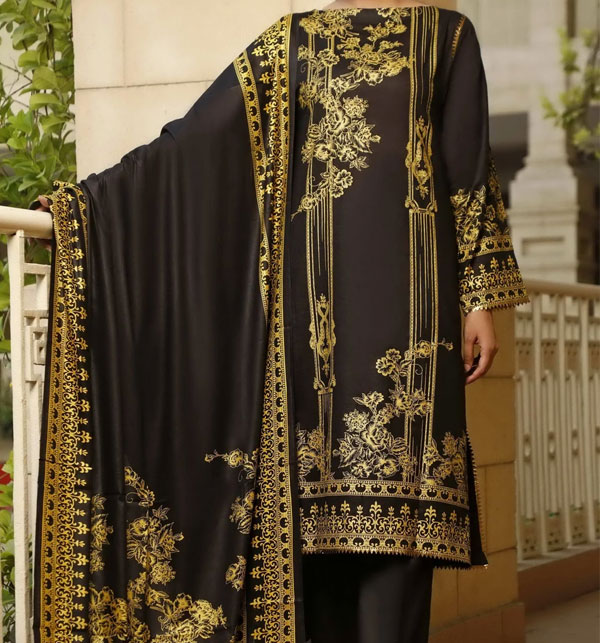 Classic Printed Black Lawn Collection With Printed Lawn Dupatta 20-118A 
