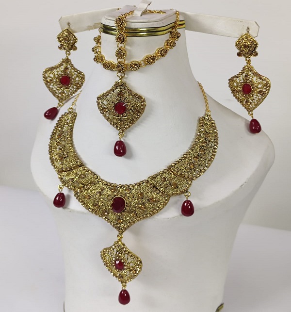 Elegant Party Wear Necklace Set with Earrings & Tikka (PS-474)