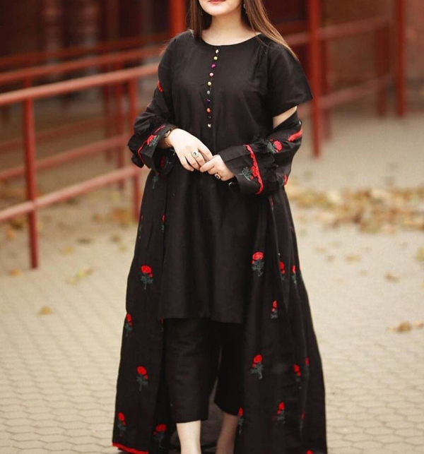 Buy Black Dresses & Frocks for Girls by BOLLYLOUNGE Online | Ajio.com