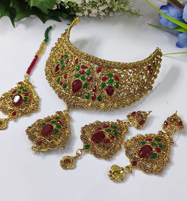 MultiColor Collar Choker Necklace Set with Earrings Tikka (PS-458)