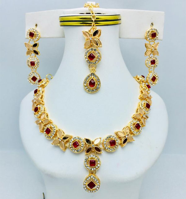 Golden Maroon Zircon Necklace Jewelry Set With Earrings (ZV:18845)