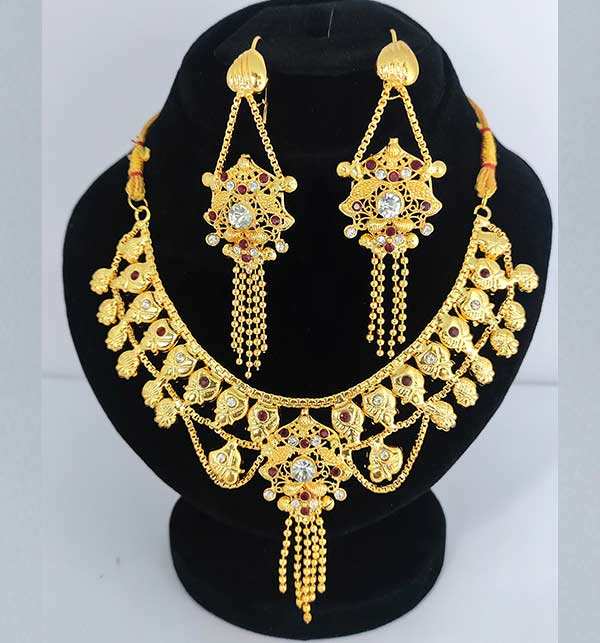 Golden Gold Plated Necklace Set (ZV:9008)