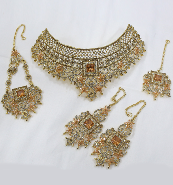 Bridal Jewelry Set With Earring & Matha Patti (PS-429)