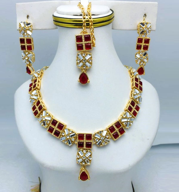 Maroon Zircon Necklace Jewelry Set With Earrings (ZV:18747)