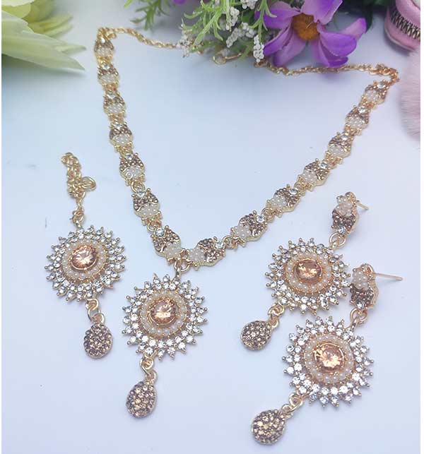 Wedding Necklace Set With Earring Matha Patti (ZV:7702)