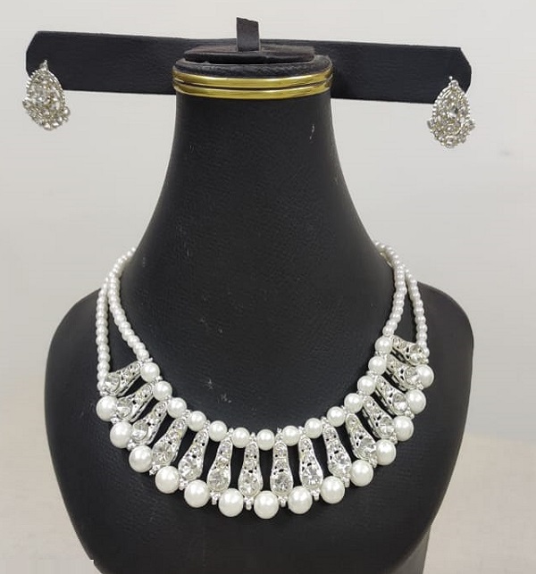 Silver Pearls Necklace Set With Earring   (PS-487)